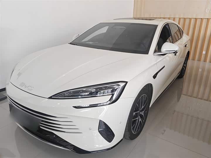 Фото 2 - BYD Seal 07 DM-i Hybrid