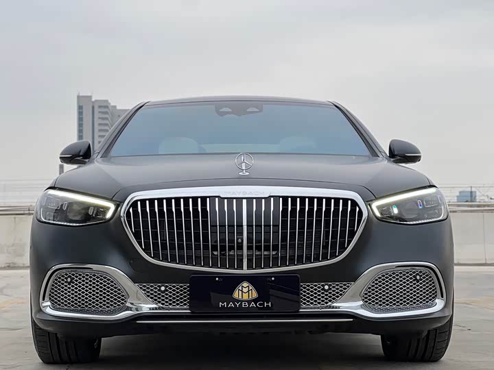 Фото 2 - Mercedes-Benz Maybach S-Class