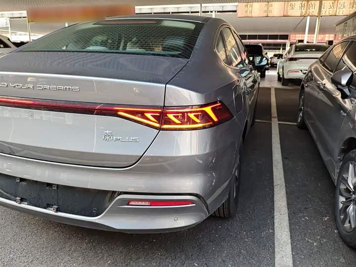 Фото 8 - BYD Qin Plus