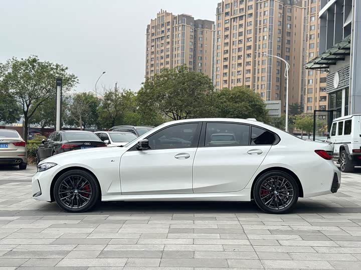 Фото 7 - BMW 3 Series