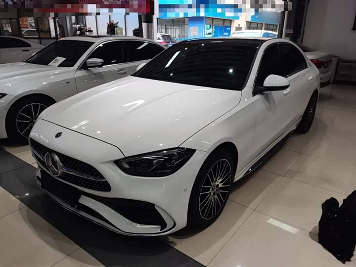 Фото 1 - Mercedes-Benz C-Class