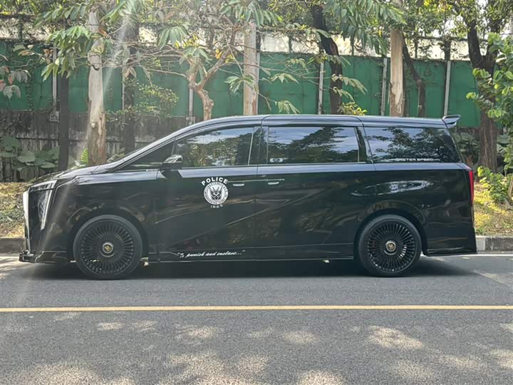 Фото 6 - GAC Trumpchi M8