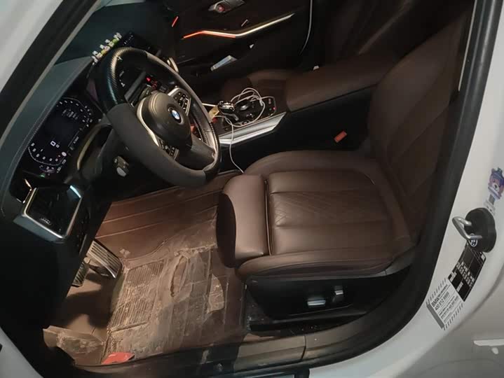 Фото 9 - BMW 3 Series