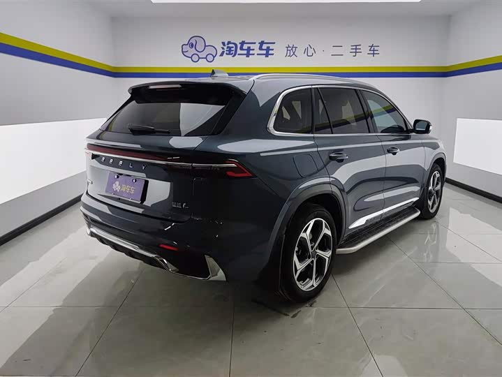 Фото 3 - Geely Monjaro