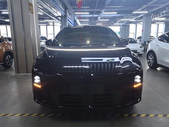 Фото 3 - LiXiang i6