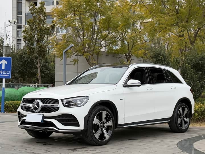 Фото 1 - Mercedes-Benz GLC-Class