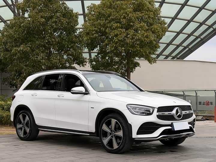 Фото 3 - Mercedes-Benz GLC-Class