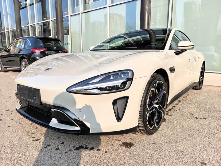 Фото 1 - Xiaomi SU7