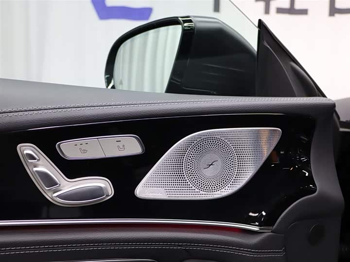 Фото 7 - Mercedes-Benz AMG GT