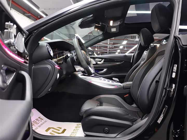 Фото 8 - Mercedes-Benz AMG GT