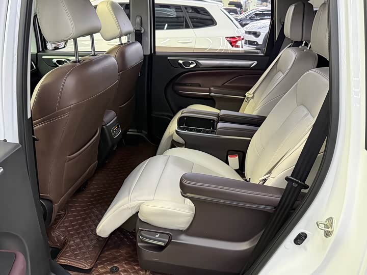 Фото 6 - GAC Trumpchi M6