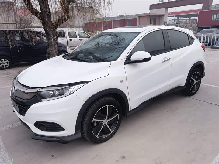 Фото 2 - Honda Vezel