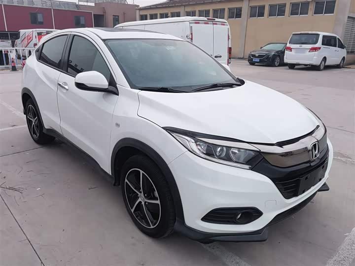 Фото 4 - Honda Vezel