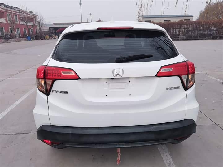 Фото 6 - Honda Vezel