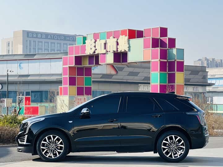 Фото 3 - Cadillac XT5