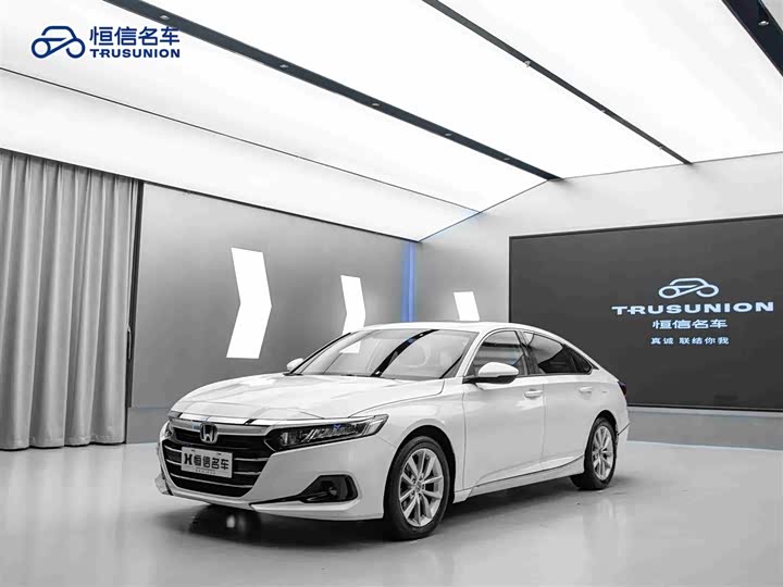 Фото 3 - Honda Accord