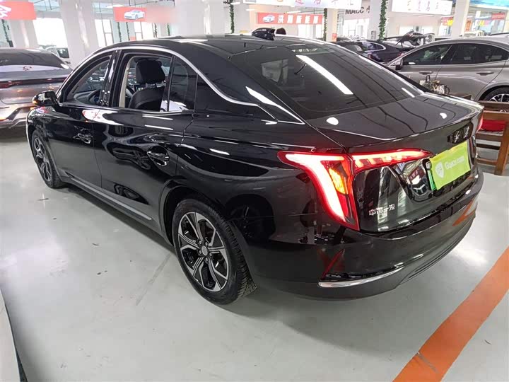 Фото 5 - Hongqi E-QM5
