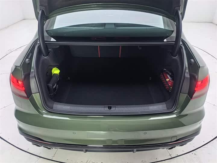 Фото 6 - Audi S4