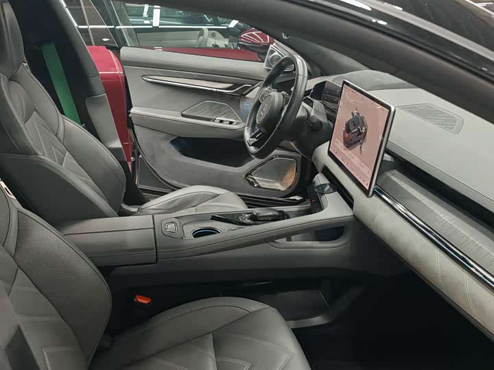 Фото 9 - Zeekr 001