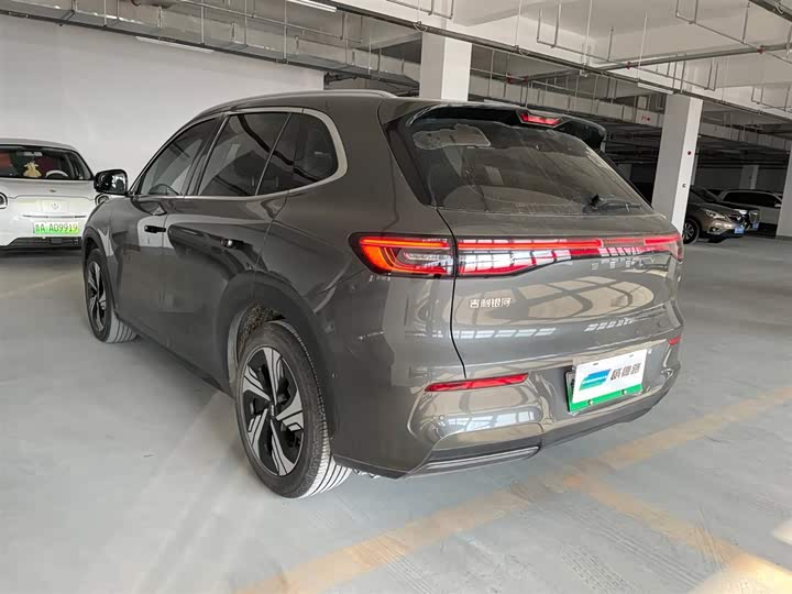 Фото 4 - Geely Galaxy E5