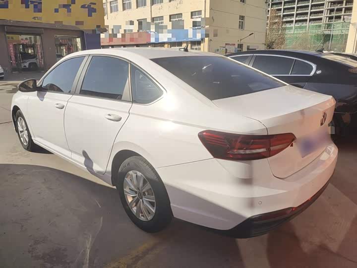 Фото 5 - Volkswagen Lavida