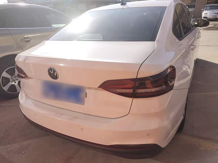 Фото 6 - Volkswagen Lavida