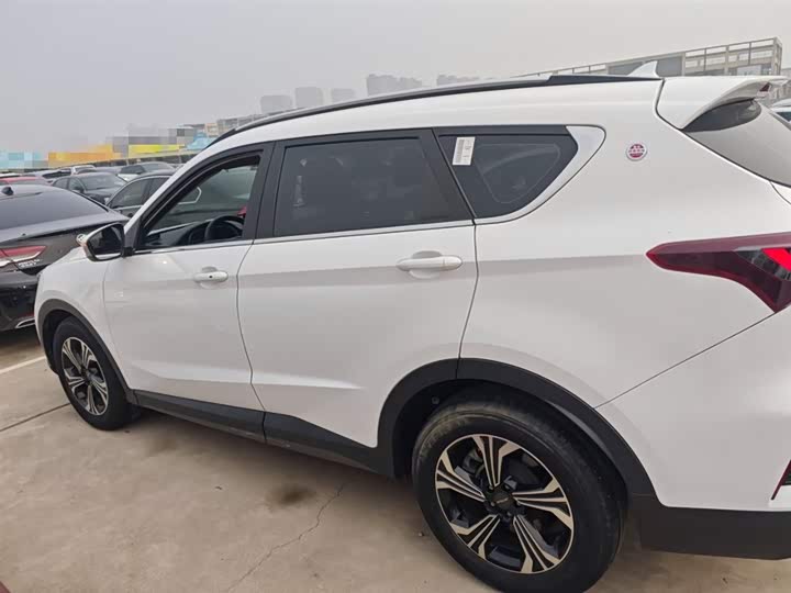 Фото 5 - Jetour X70S