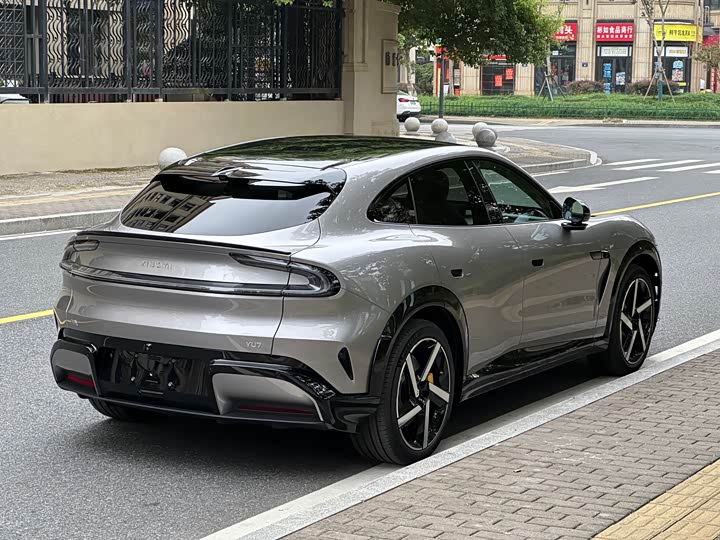 Фото 5 - Xiaomi YU7