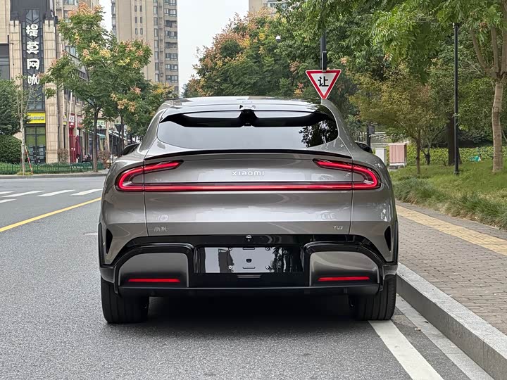 Фото 6 - Xiaomi YU7