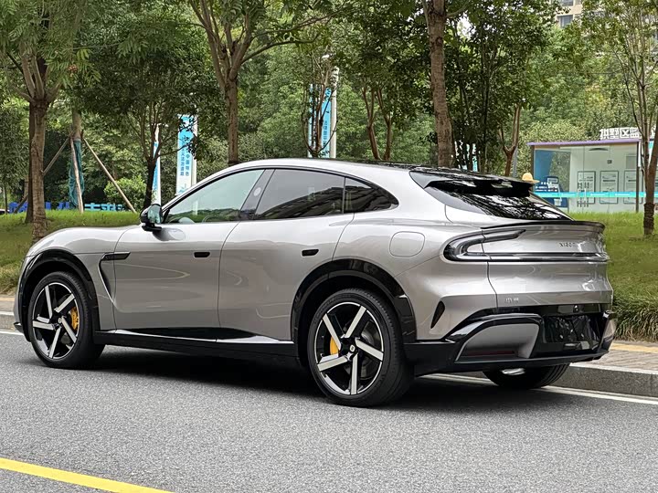 Фото 7 - Xiaomi YU7