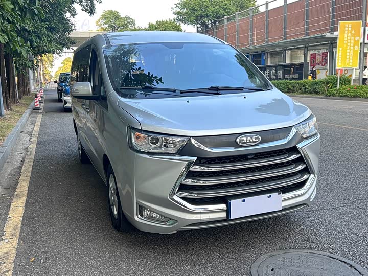 Фото 5 - JAC Refine M4