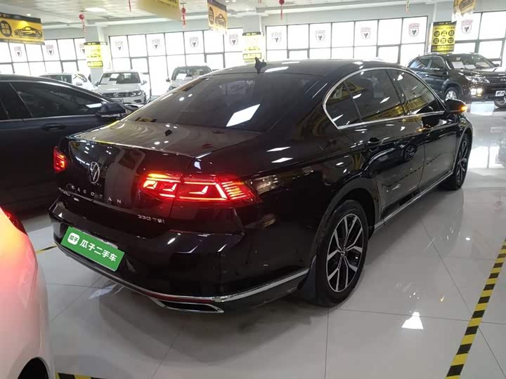 Фото 7 - Volkswagen Magotan