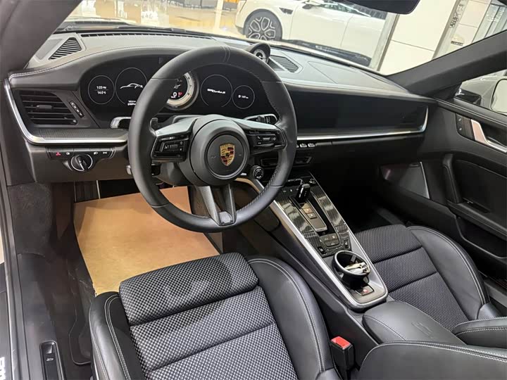 Фото 5 - Porsche 911