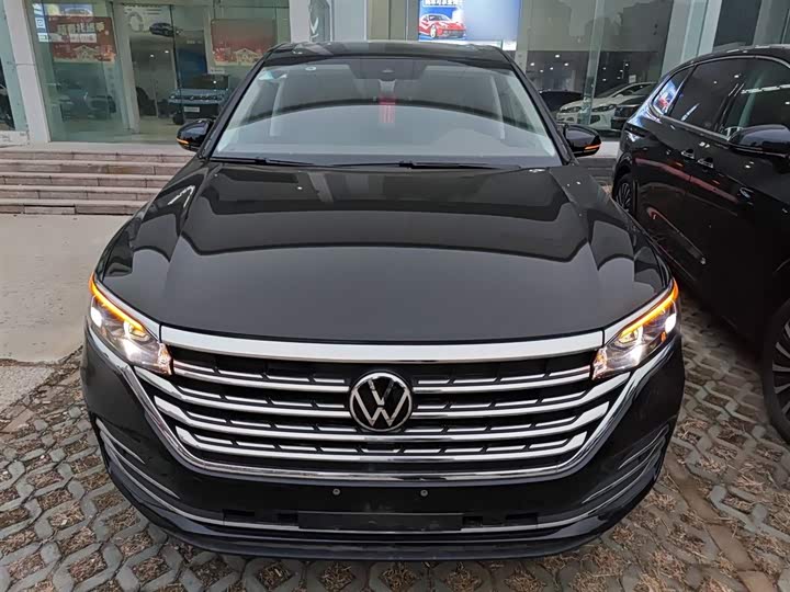 Фото 3 - Volkswagen Viloran