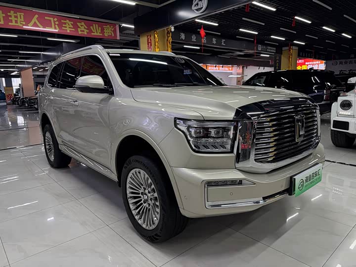 Фото 3 - Tank 500 Hybrid