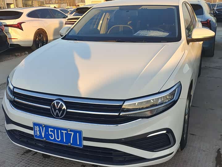 Фото 2 - Volkswagen Bora