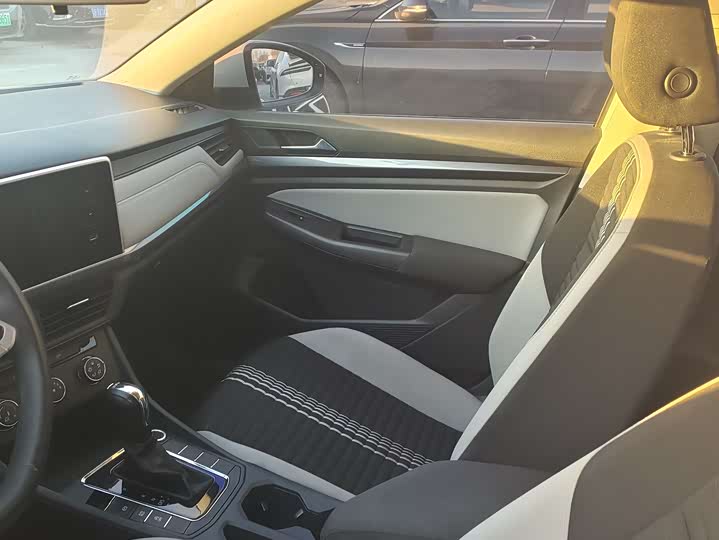 Фото 4 - Volkswagen Bora