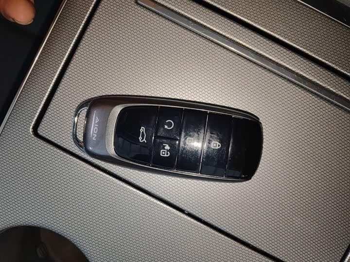 Фото 9 - GAC Aion Y