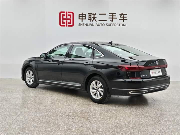 Фото 4 - Volkswagen Passat