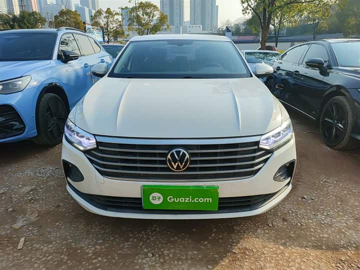 Фото 3 - Volkswagen Lavida