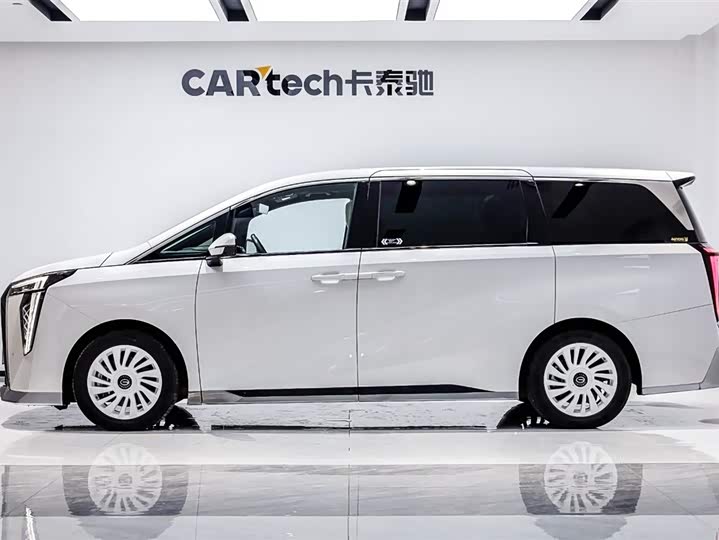 Фото 3 - GAC Trumpchi M8