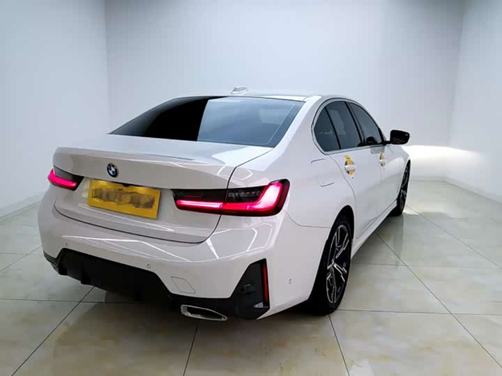 Фото 7 - BMW 3 Series