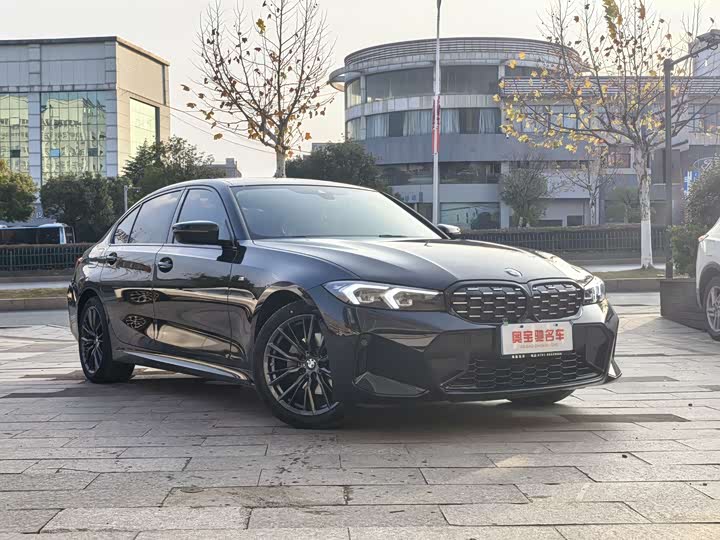 Фото 2 - BMW 3 Series