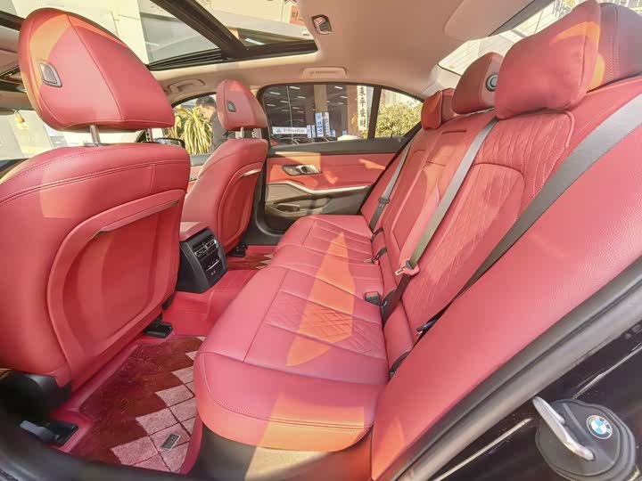 Фото 8 - BMW 3 Series