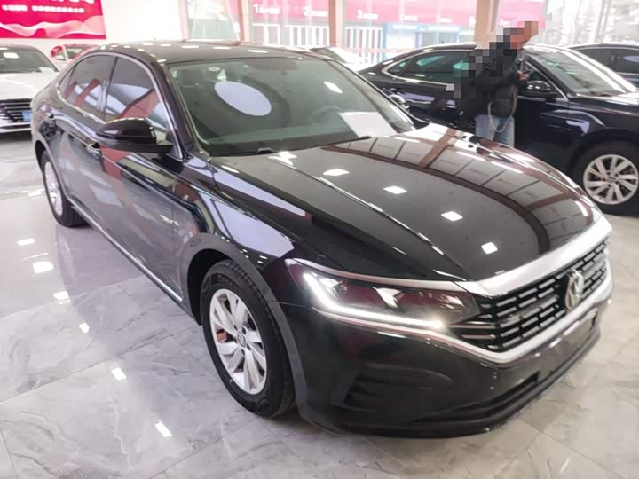 Фото 4 - Volkswagen Passat