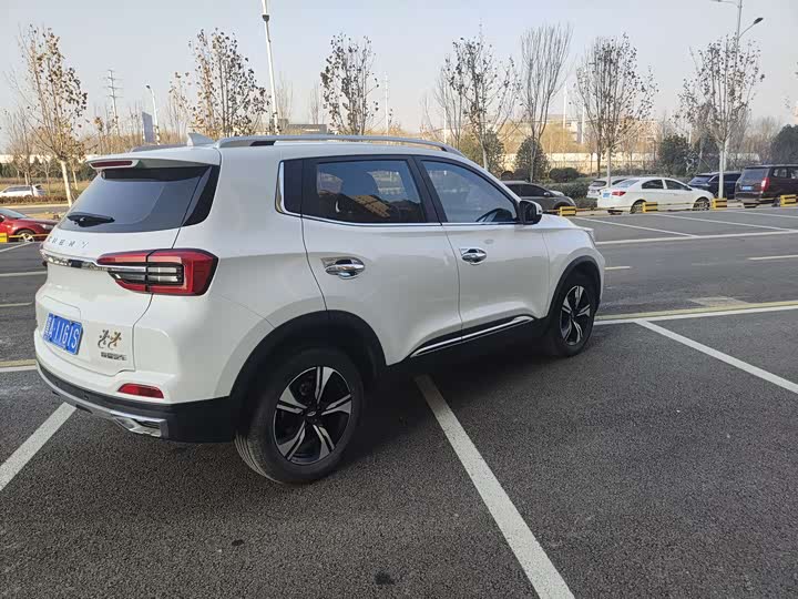 Фото 6 - Chery Tiggo 5x