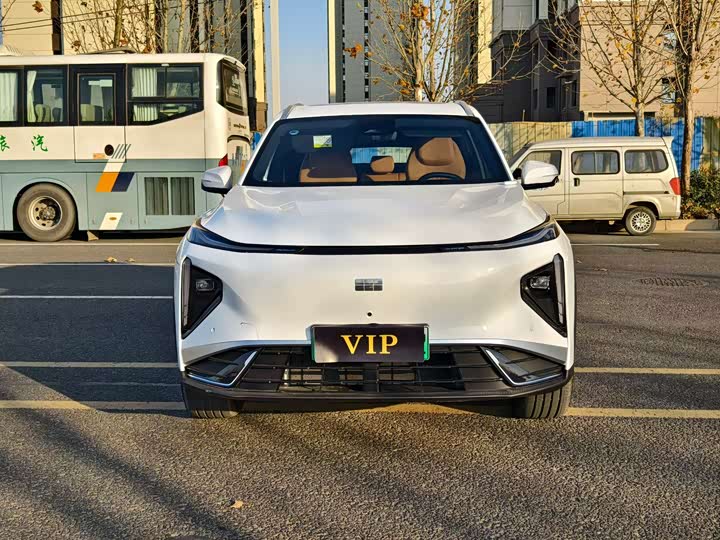 Фото 2 - Geely Galaxy L7