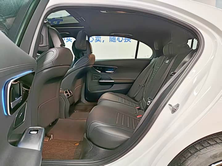 Фото 8 - Mercedes-Benz C-Class