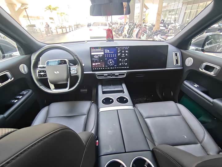 Фото 2 - LiXiang L9