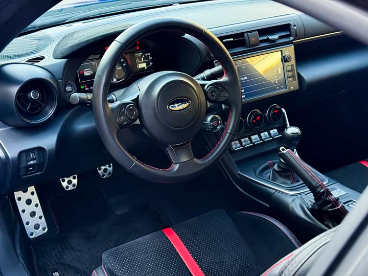 Фото 6 - Subaru BRZ